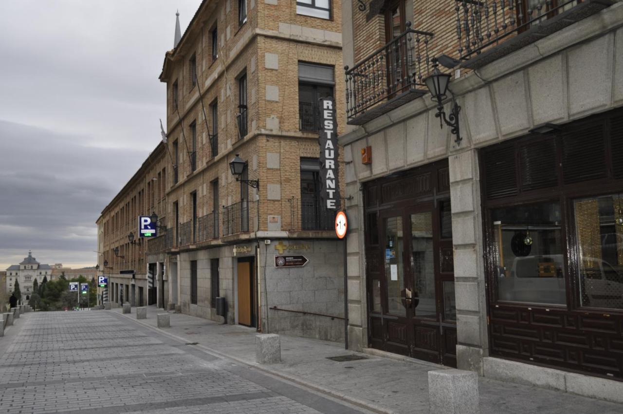 Appartement Lofts Amantes De Toledo- Loft Alcazar Extérieur photo
